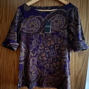 Beautiful Lauren short sleeves top